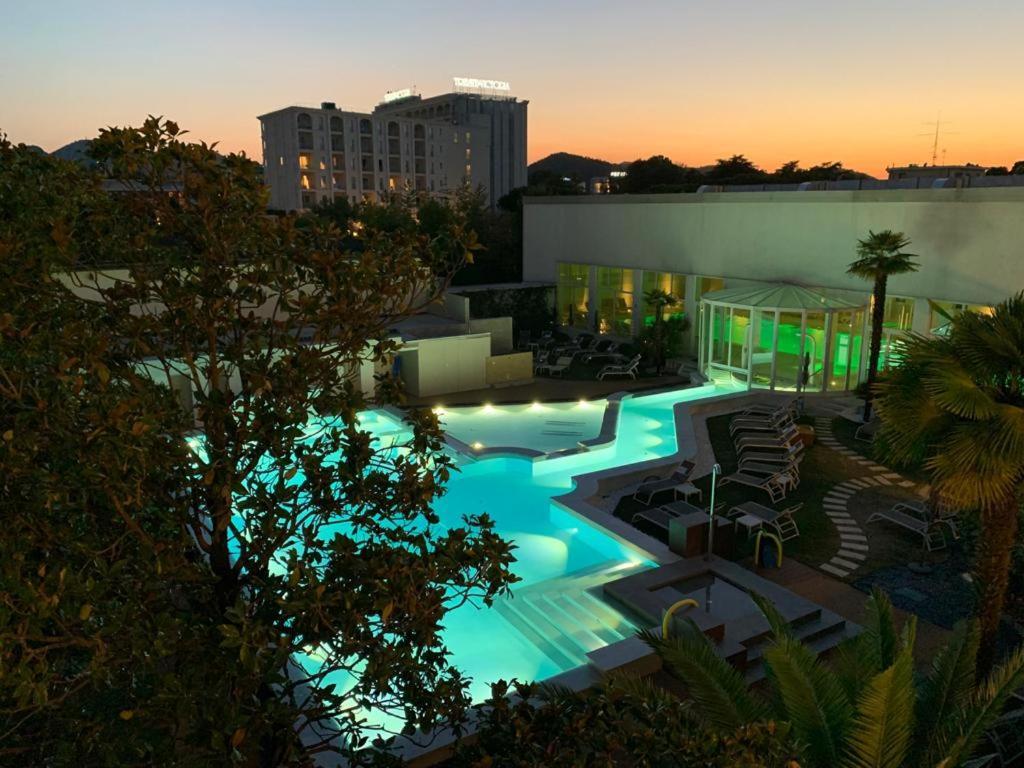 Hotel Universal Terme Abano Terme Exterior foto